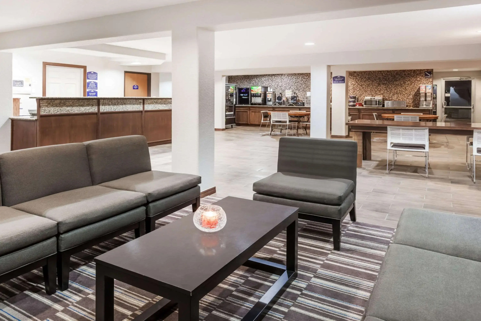 Microtel Inn & Suites by Wyndham Ardmore