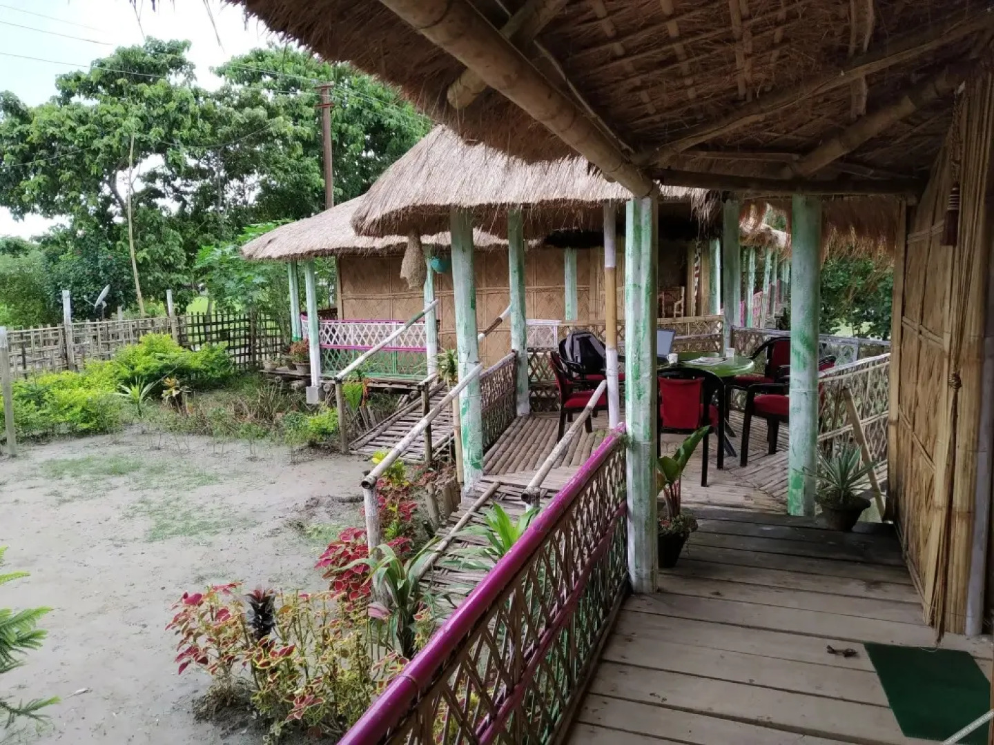 Jonki Panoi Bamboo Cottages