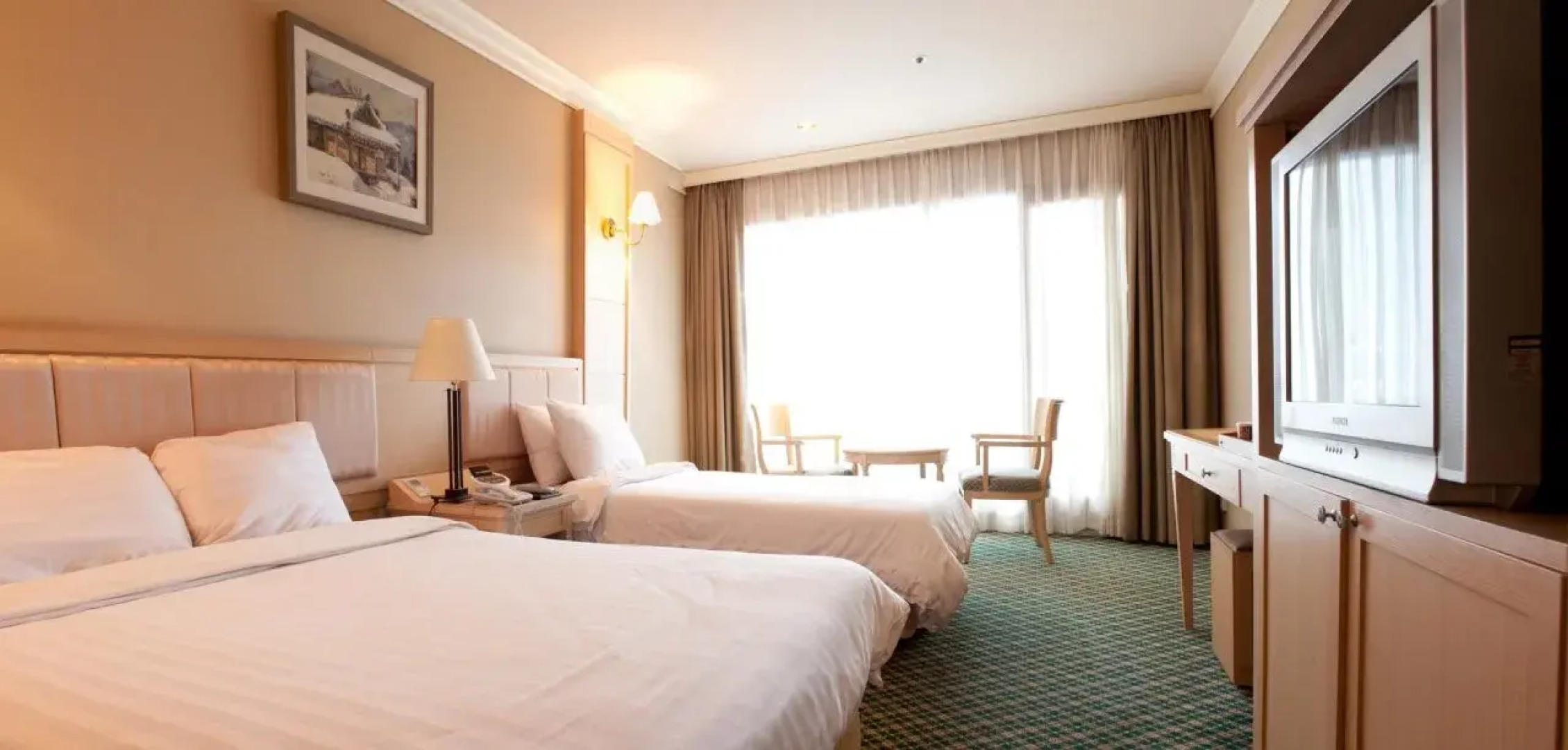 Shin Yang Park Hotel