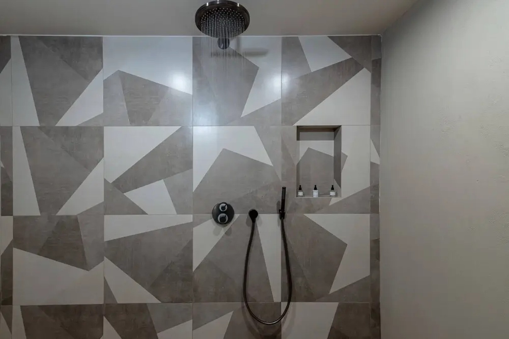 Aegon Mykonos, Autograph Collection