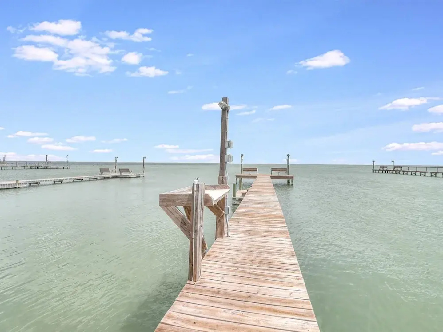 Copano Hooked 4 Bedroom Home by RedAwning