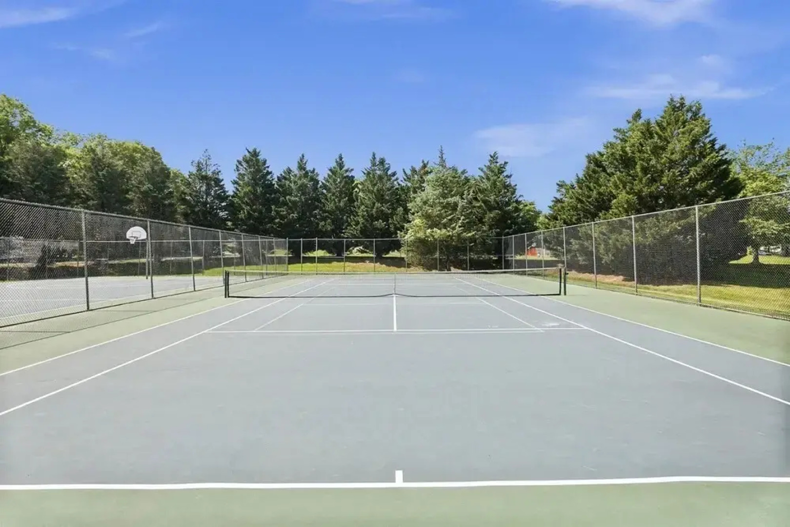 Sterling Townhome - Private & Santized, in a Quiet & Safe Neighborhood. Self Checkin, Pet Friendly! Super-host Support