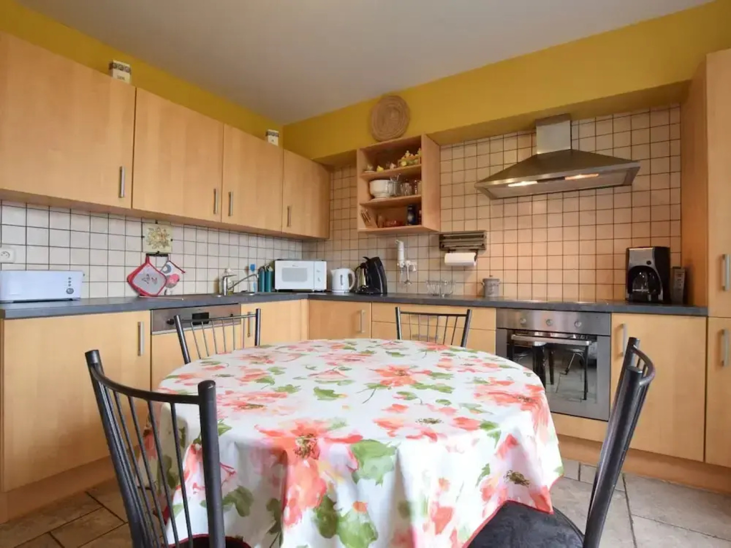 Lovely Spot With Plenty of Outdoor Space