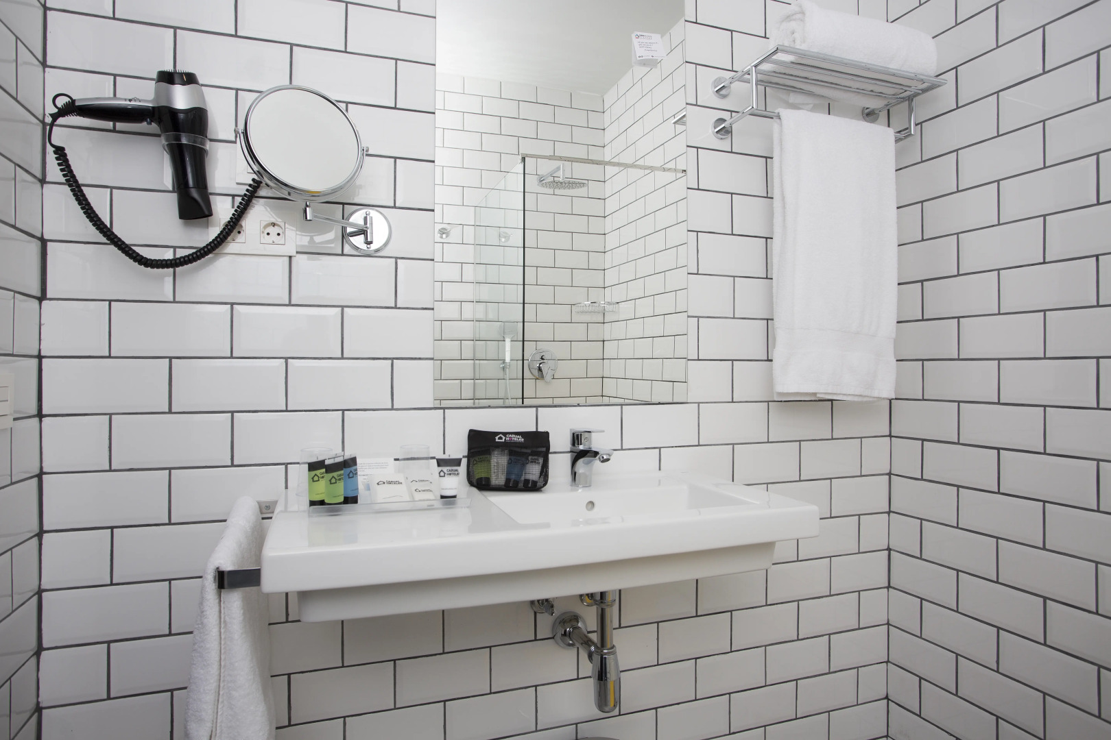 Casual Vintage Valencia Hotel