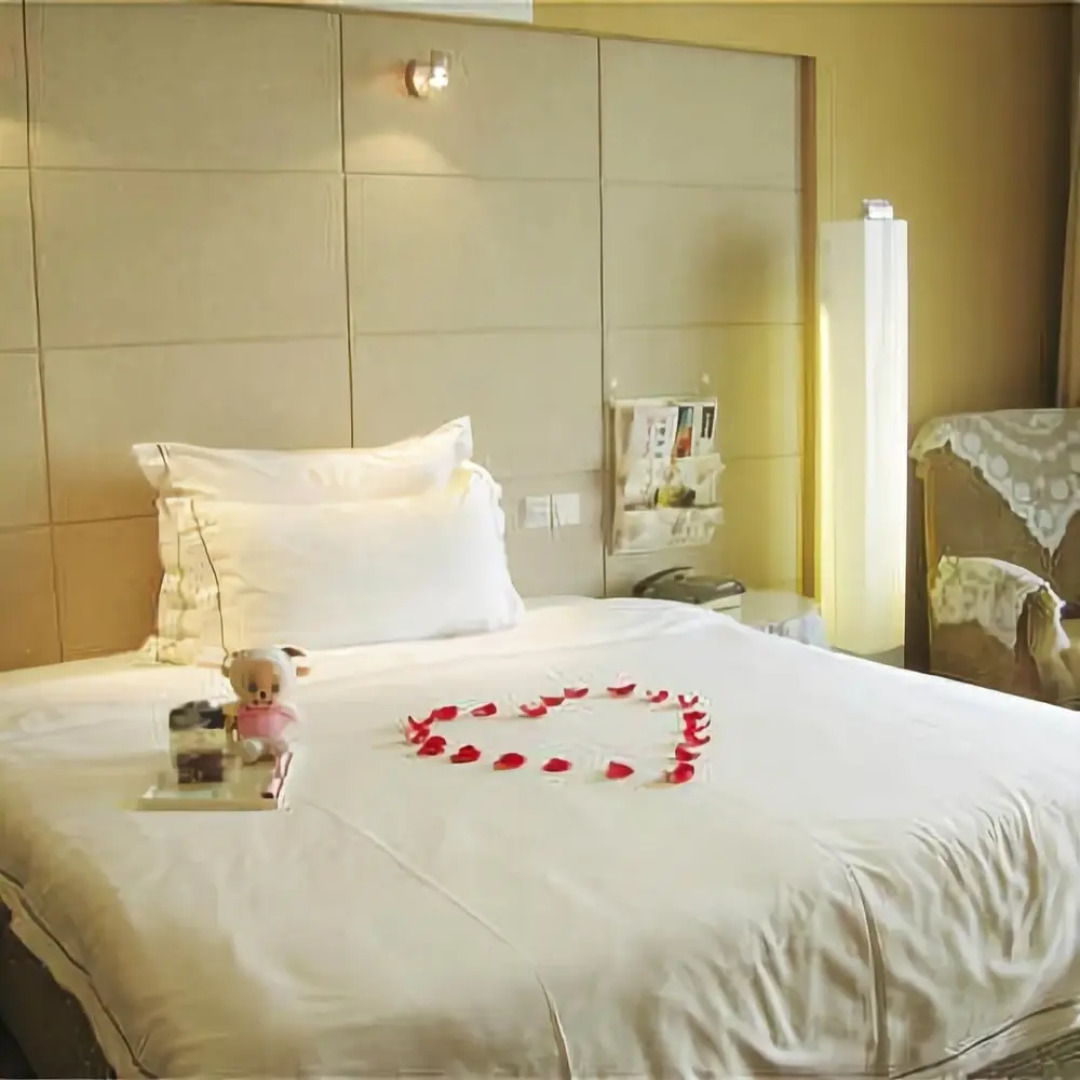 Xixia Guanhe International Hotel