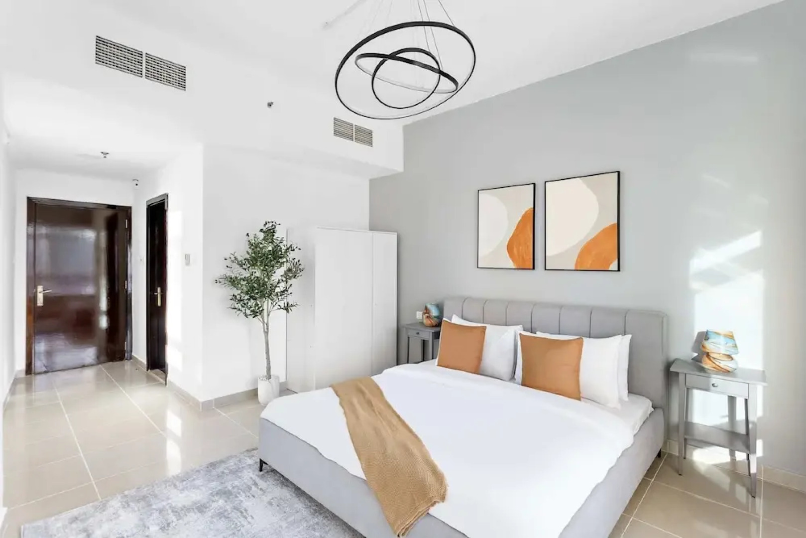 Silkhaus Lake City Tower  JLT