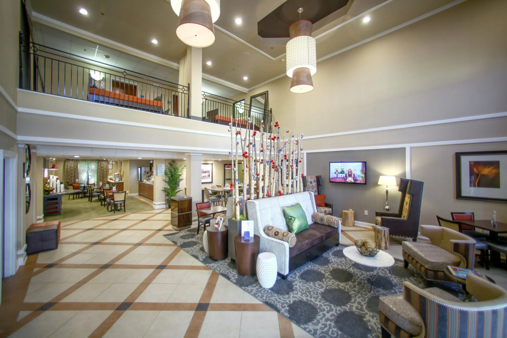 Holiday Inn Express & Suites Atlanta - Emory University Area