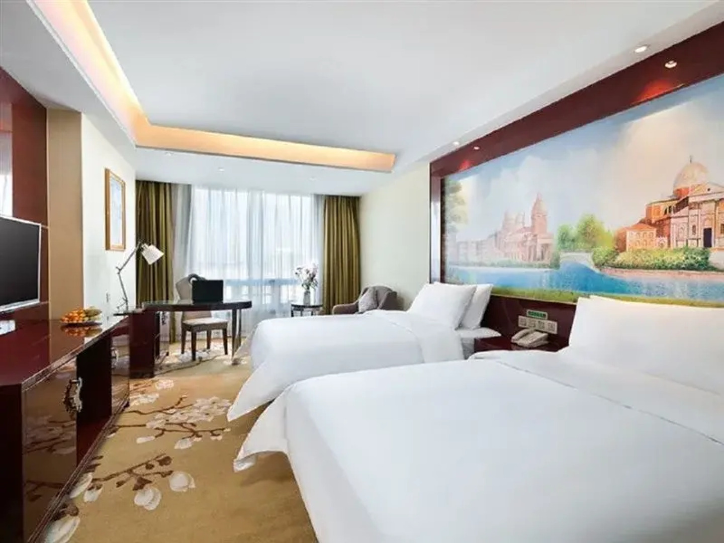 Lvzhou Meijing International Hotel