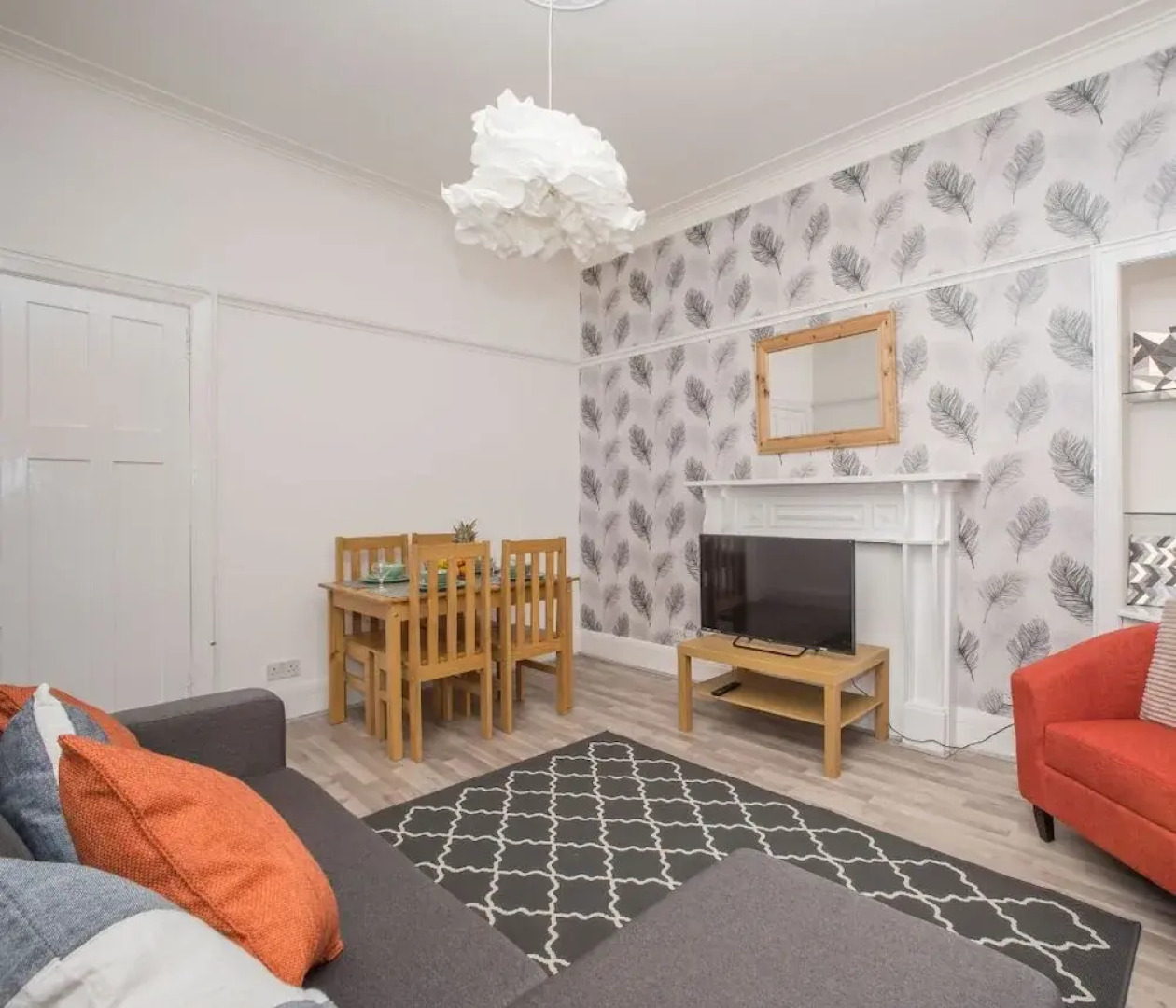 One Bedroom Apartment by Klass Living Serviced Accommodation Hamilton - West Apartment With WiFi and Parking