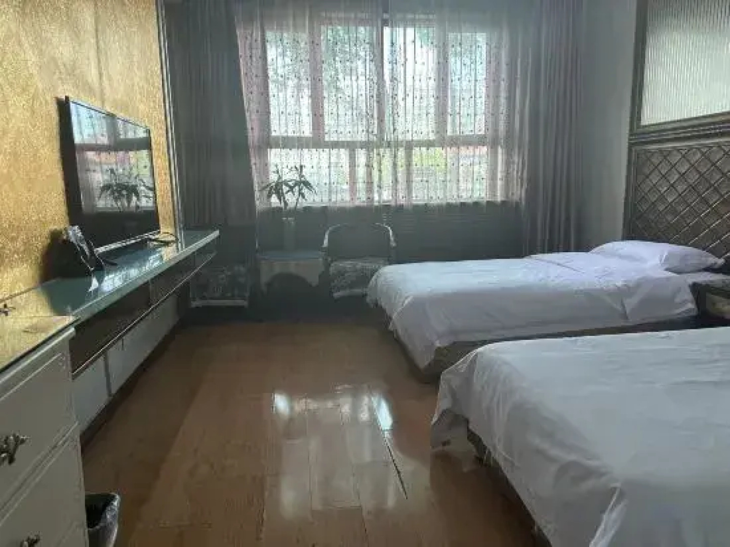 Hotel Jimsar Zhongcheng