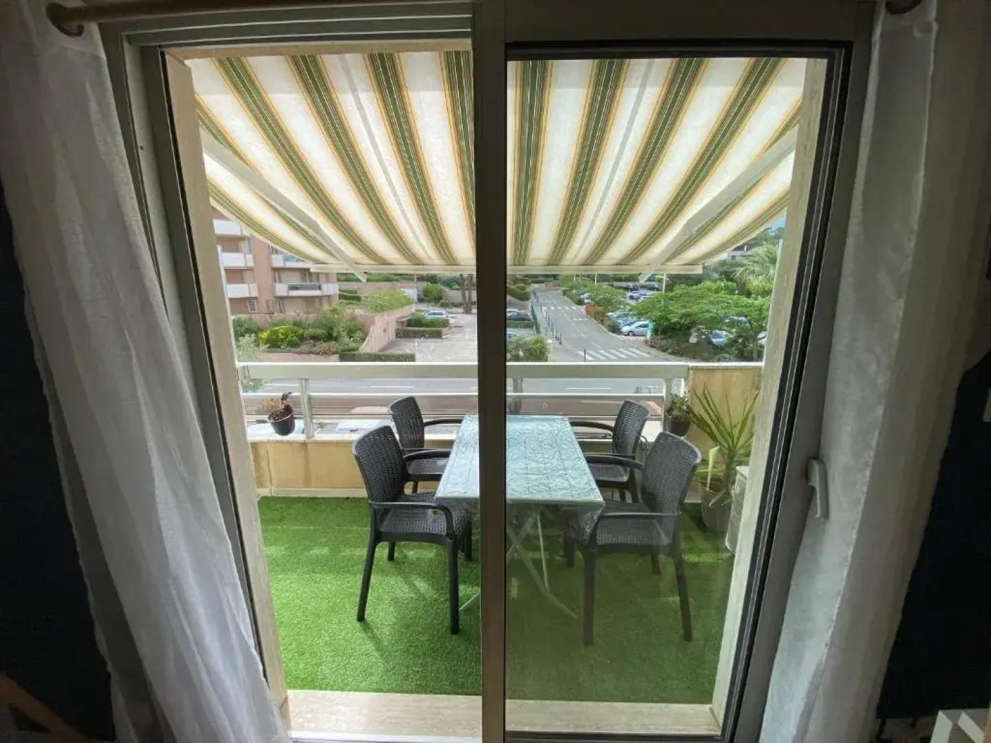 Studio 207-Les pieds dans l’eau à 30m de la plage