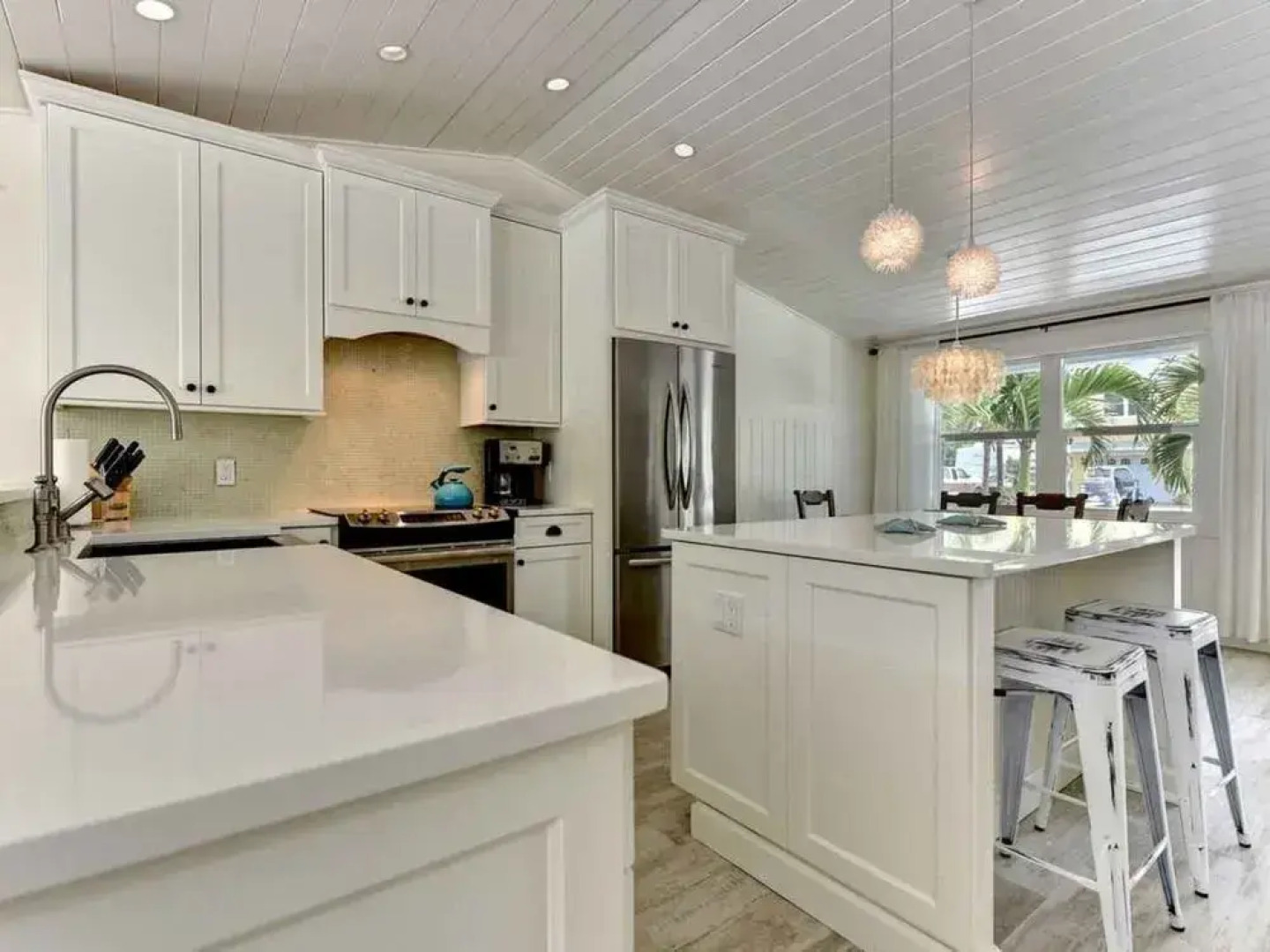 Beach Pearl 212 Archer Way by RedAwning