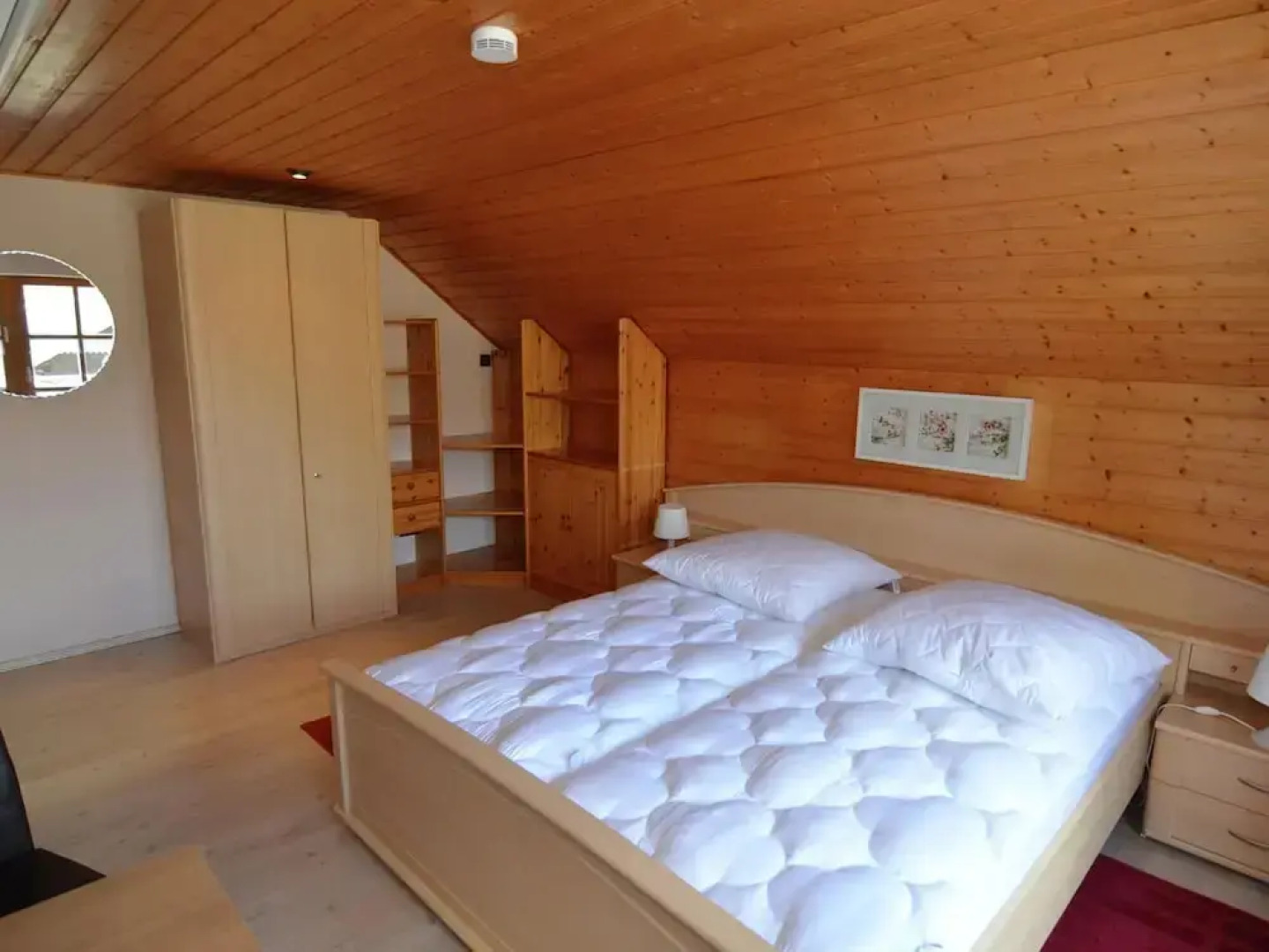 Apartment With Private Terrace in Prunn