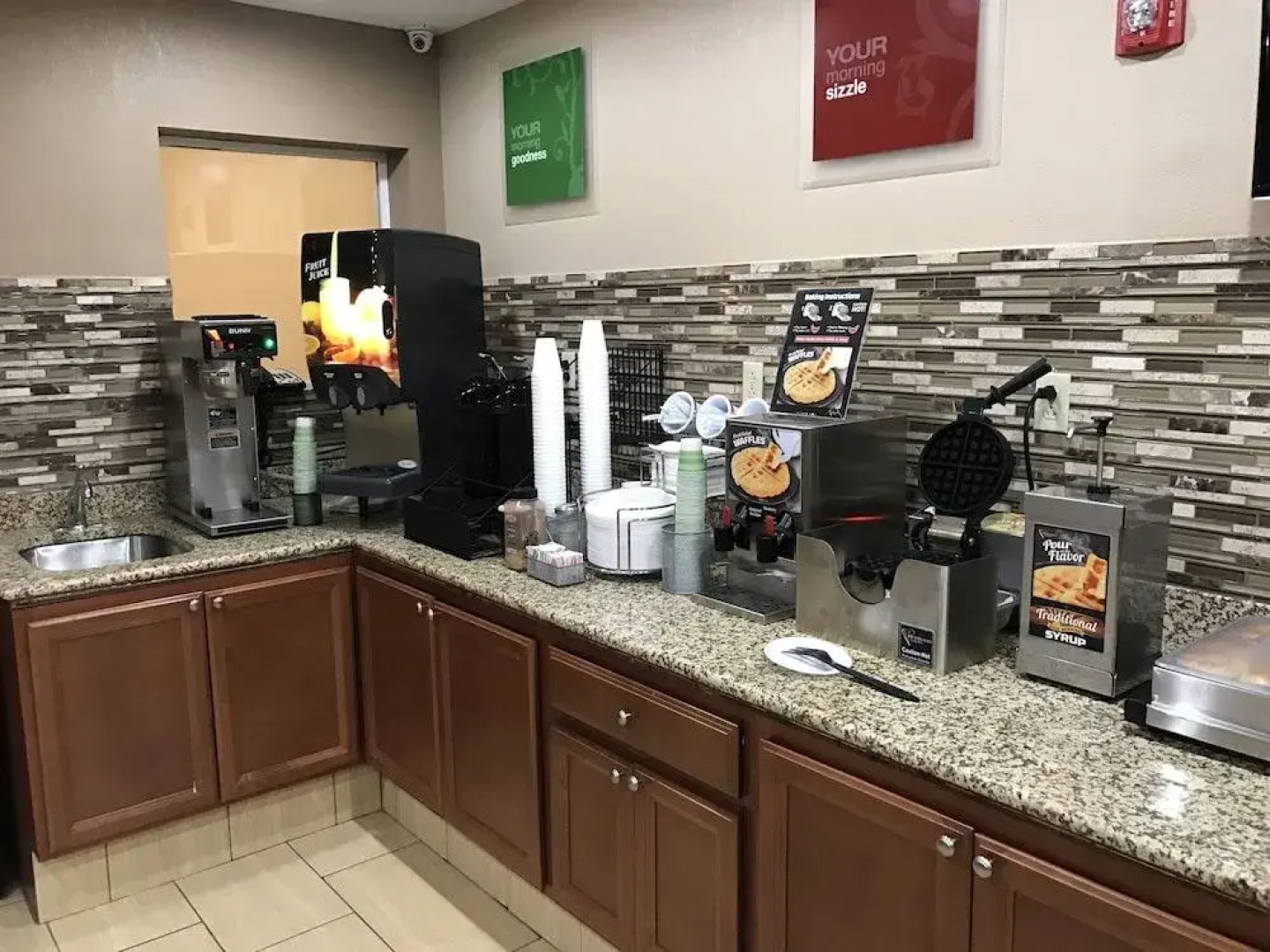 Quincy Inn and Suites