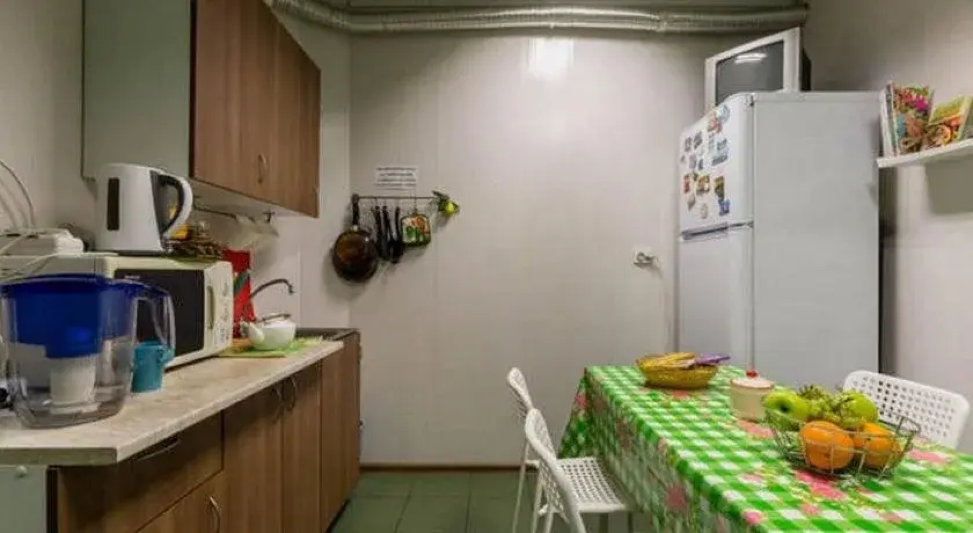 Green Cat Capsule Hostel
