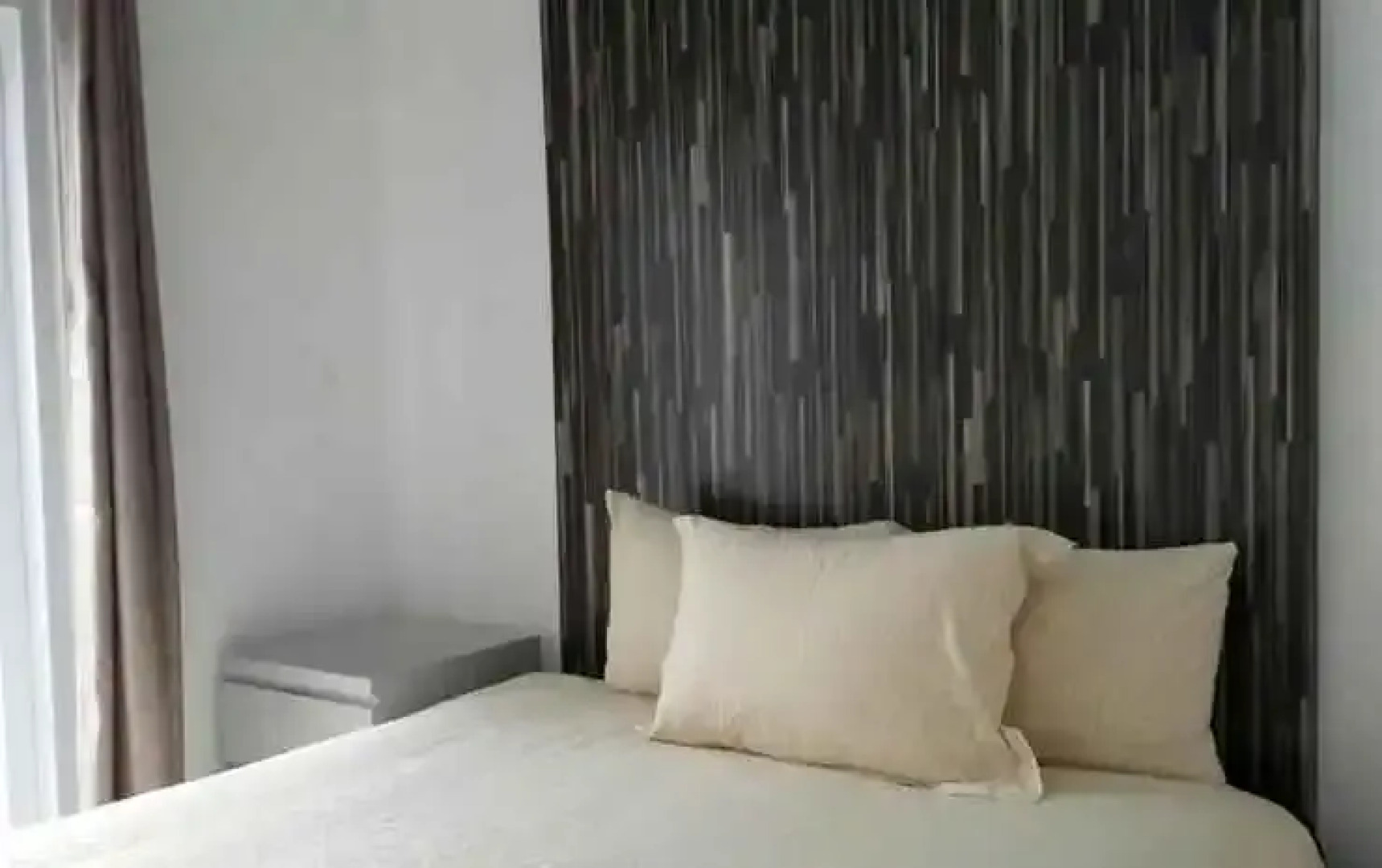 Villa Lavender White