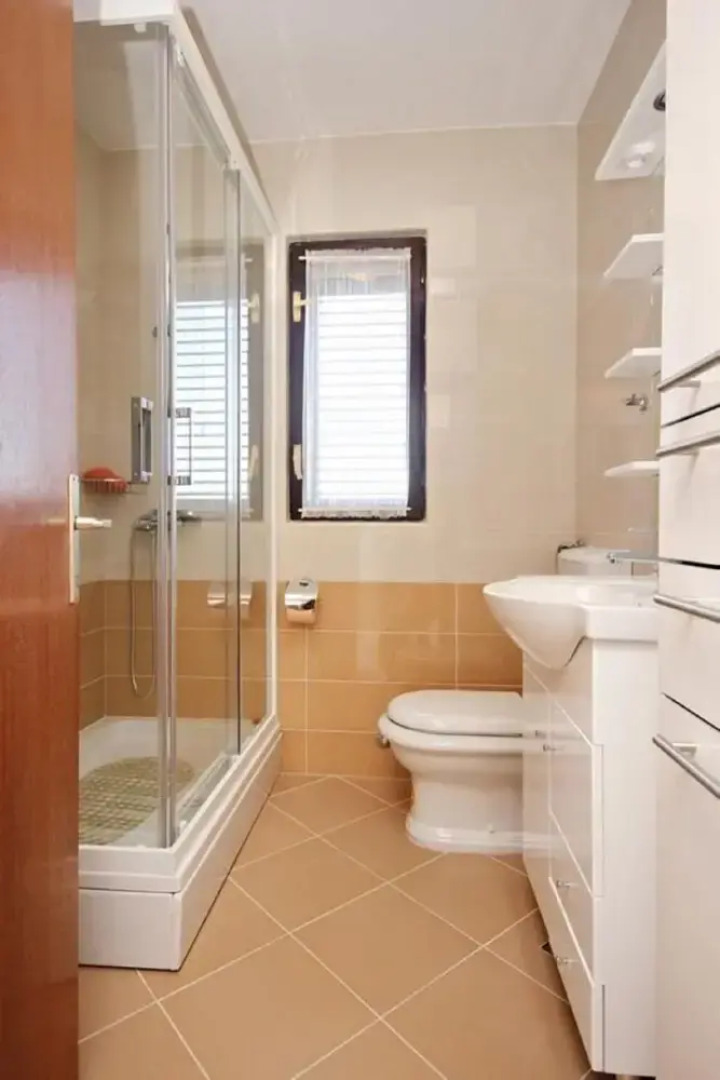 Ljube - Quiet Location & Close to the Beach - A1