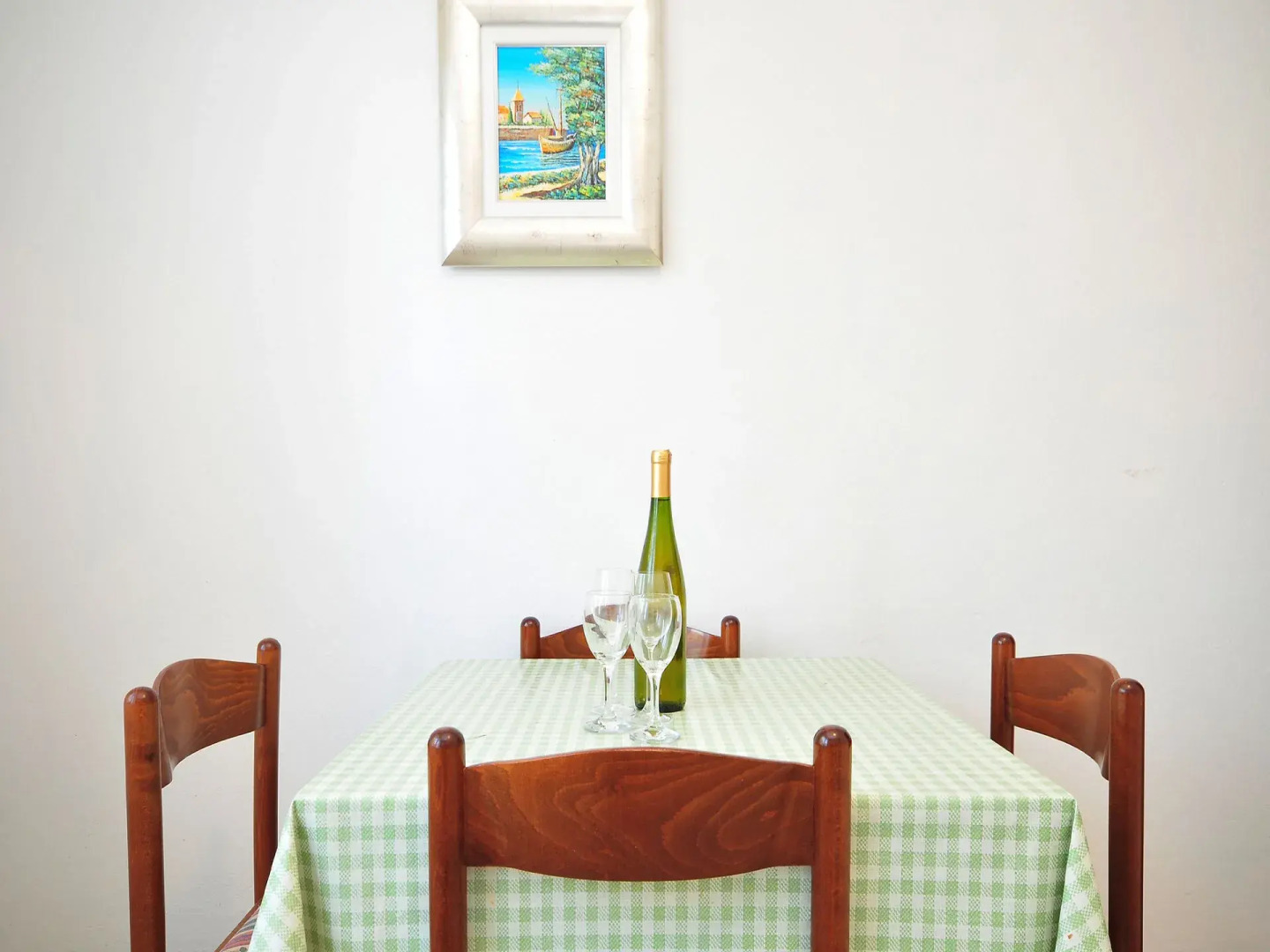 Apartment Mirko - 100m from the sea: A2 Nin, Zadar riviera