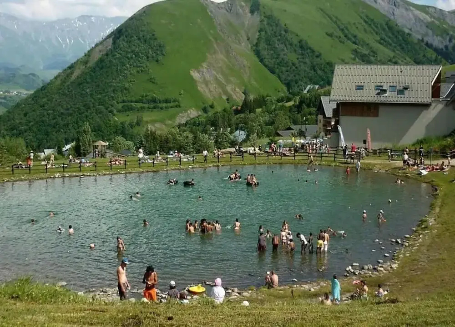 Studio in Saint-sorlin Near Ski Slopes