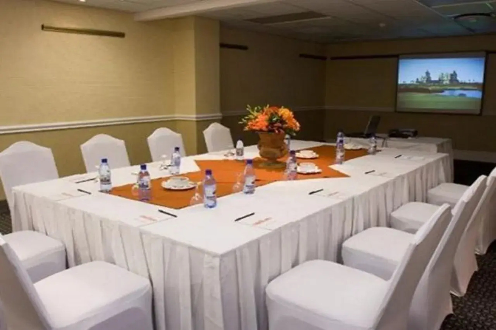 Peermont Walmont at Graceland, Secunda