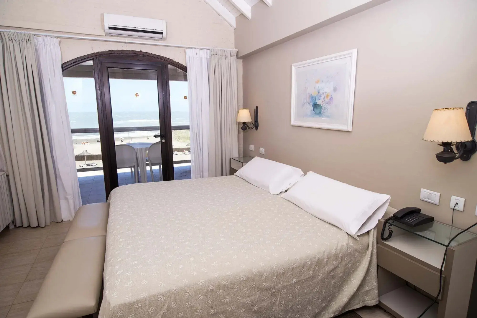 Carilo Soleil Apart Hotel