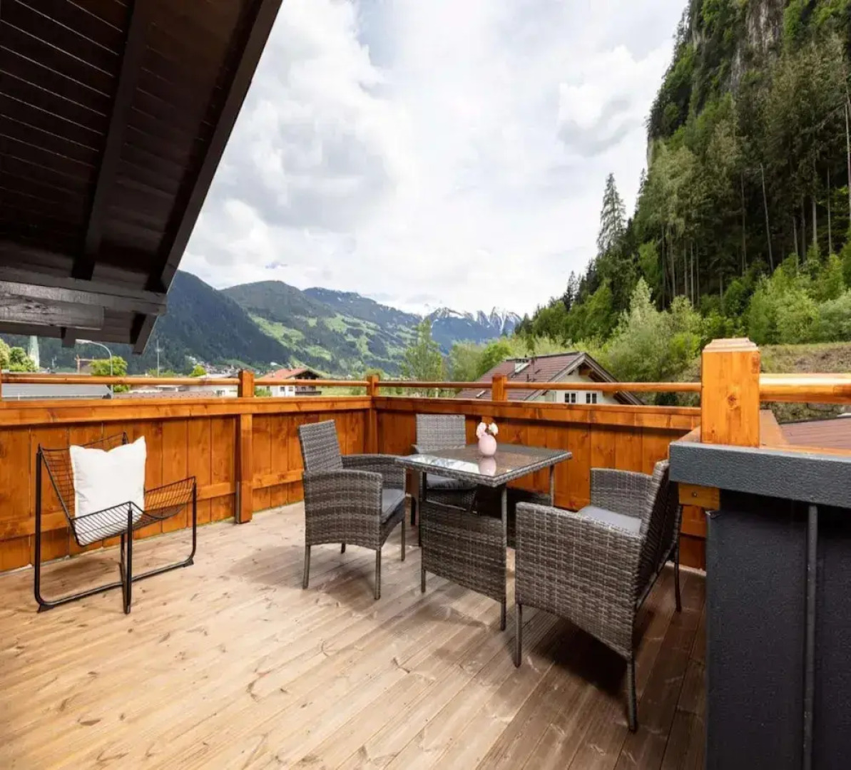 Penthouse in Zillertal Near Nature Park
