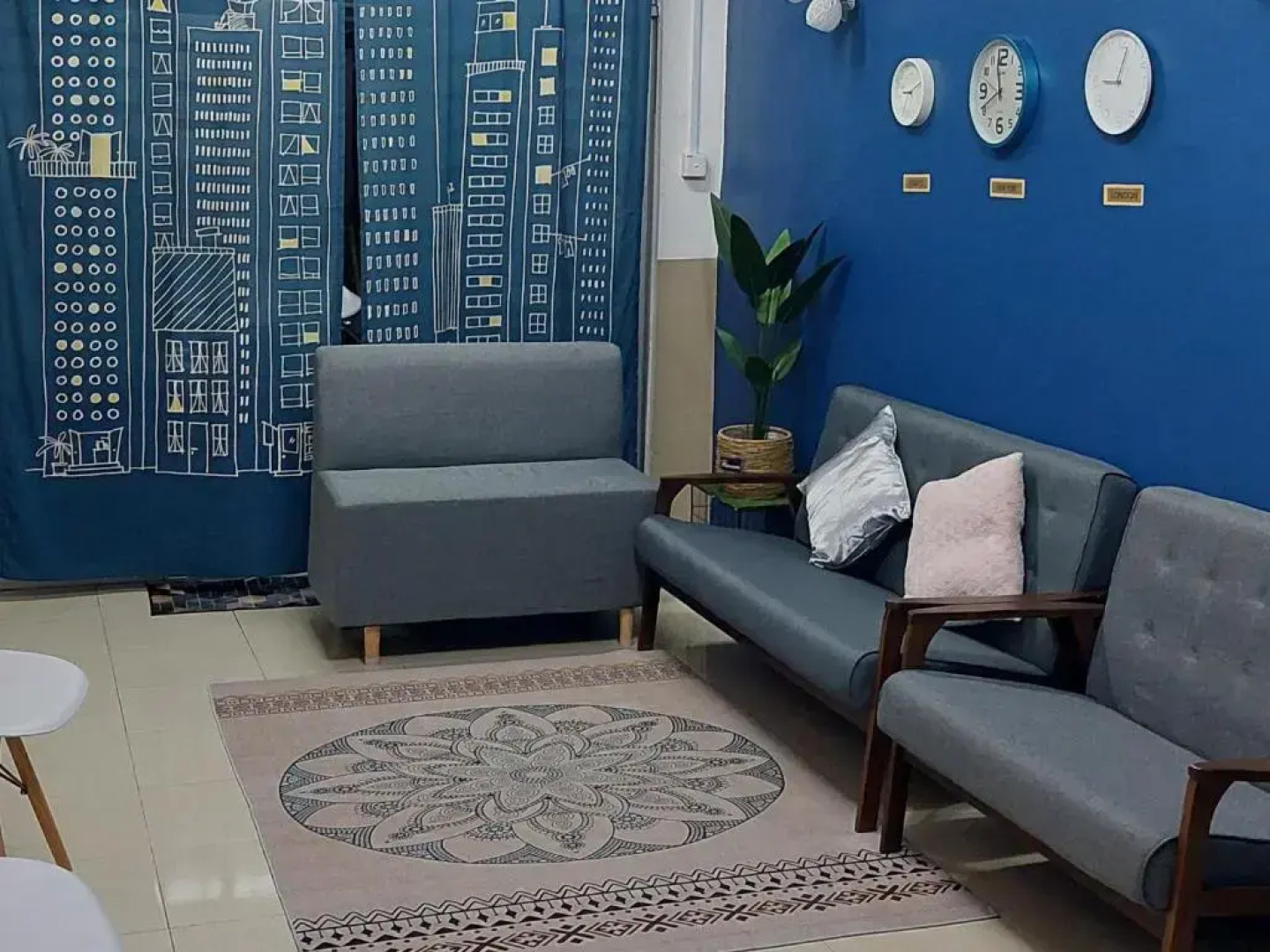 AD Homestay Gua Musang Terrace House with 3 room