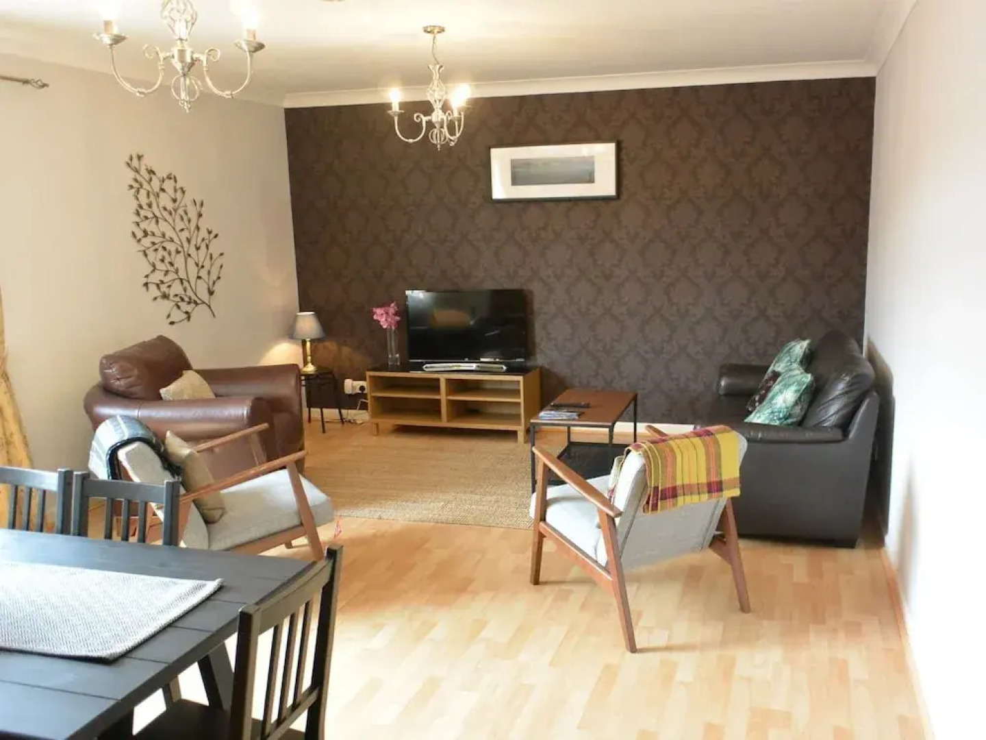 The Largo Road Residence