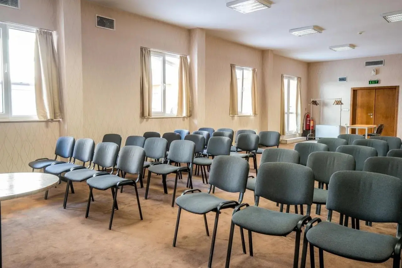 City Avenue Hotel by HMG