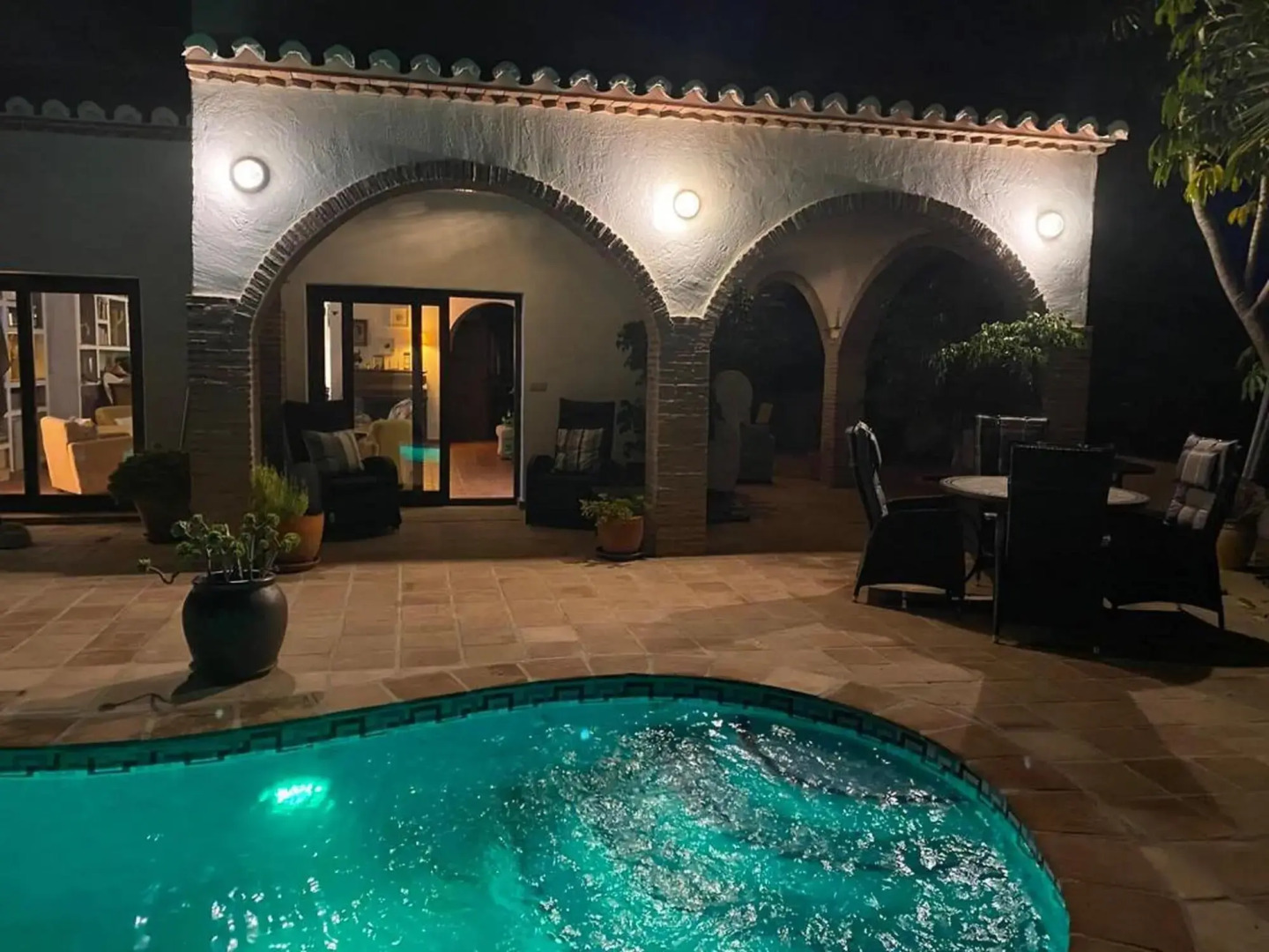 Mountain-view holiday home in Arenas with private pool