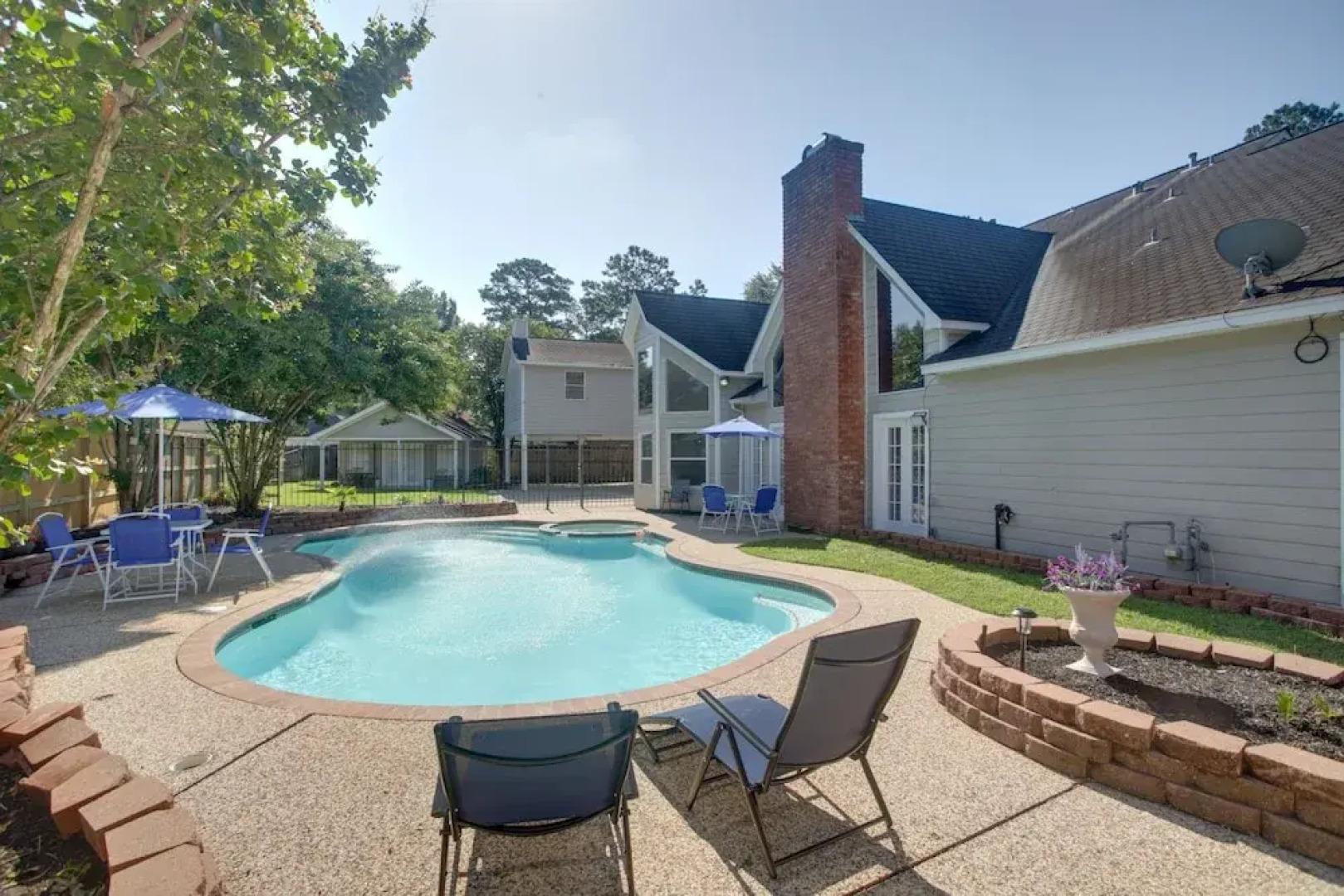 Retreat in Spring ~ 29 Mi to Houston!