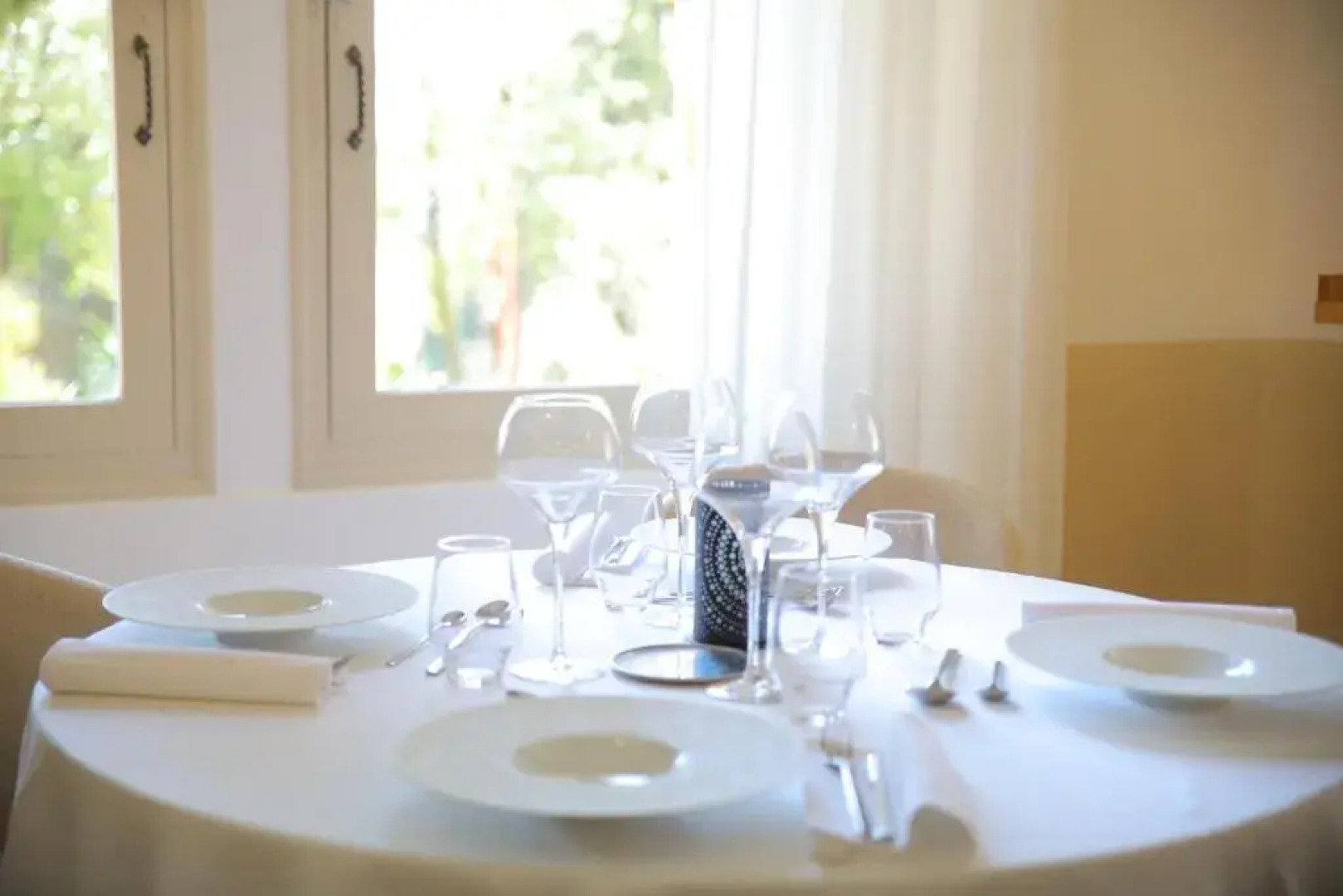 Chateau Des Fines Roches