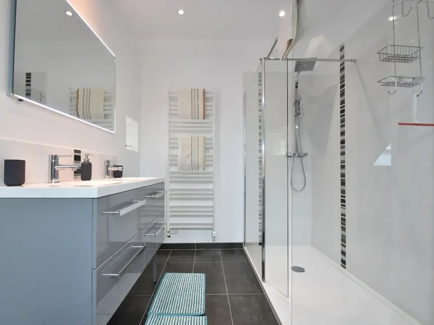 Luxury Home in Magny-en-bessin With Garden, Beach at 4km