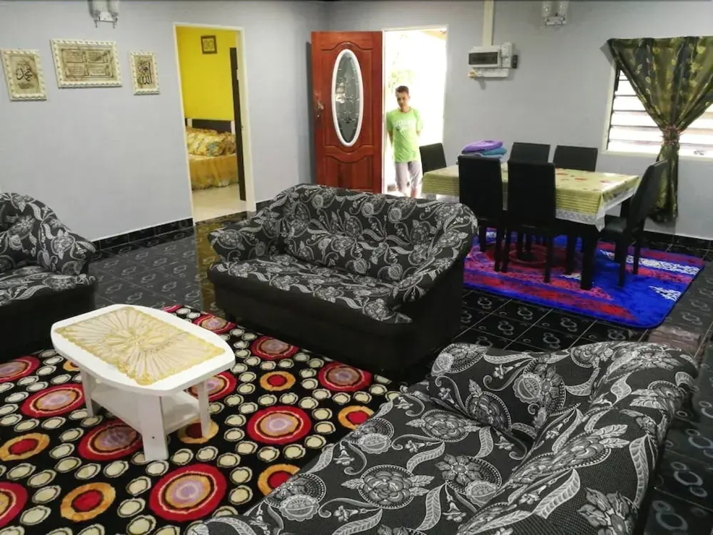 Khaimal Homestay Pulau Enjin