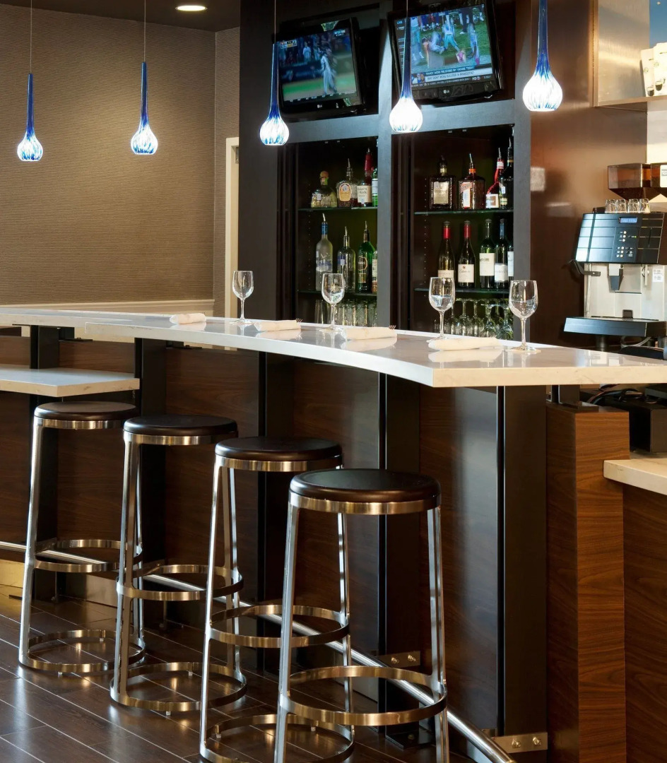 Courtyard by Marriott Dallas Addison/Quorum Drive