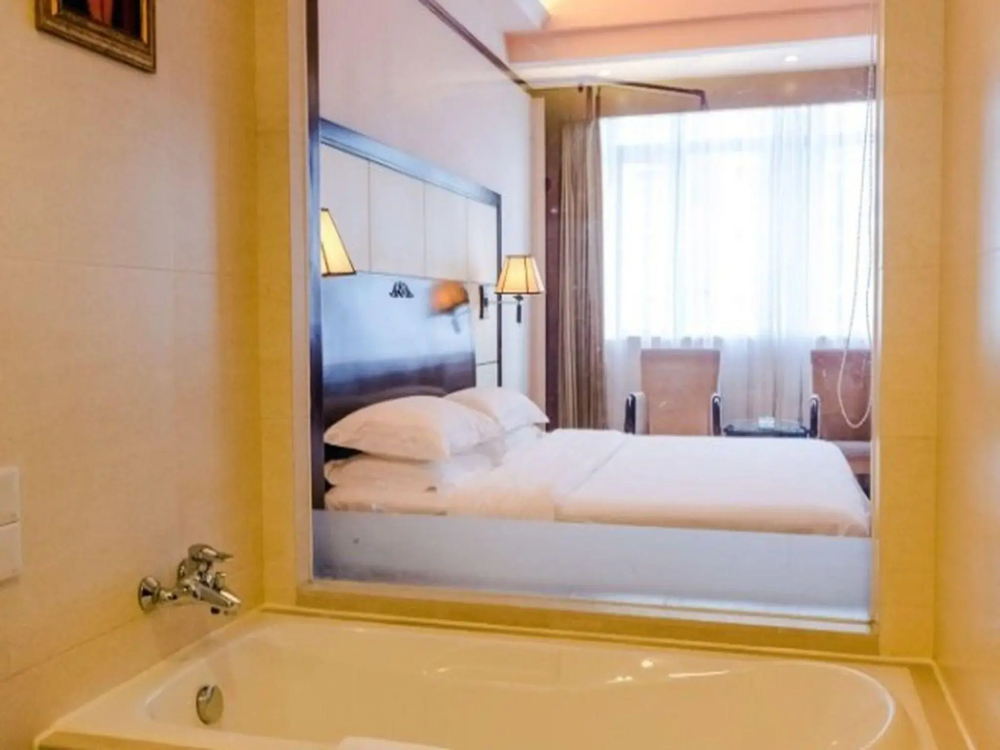 Vienna International Hotel Shenzhen North Station Branch