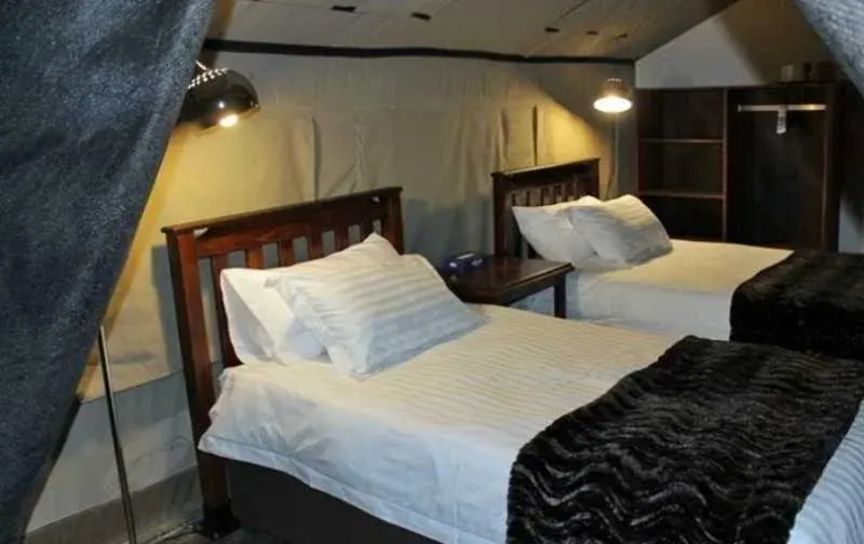 Uukwaluudhi Safari Lodge