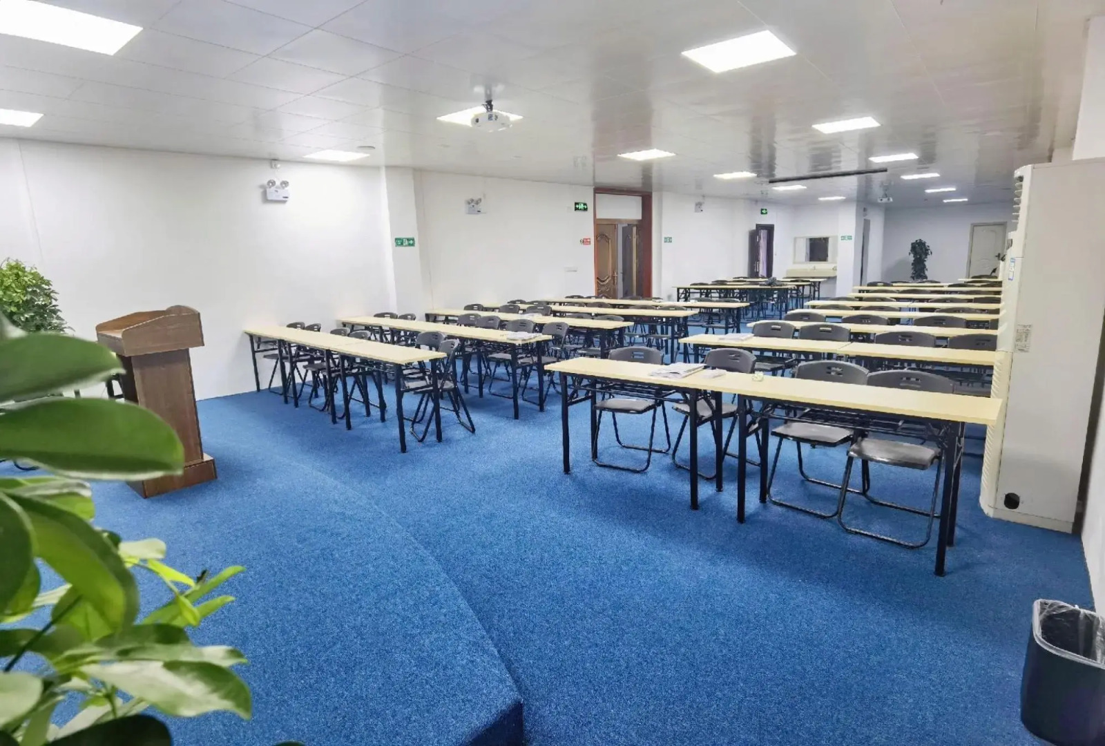 Xianning Chengyue Business Hotel