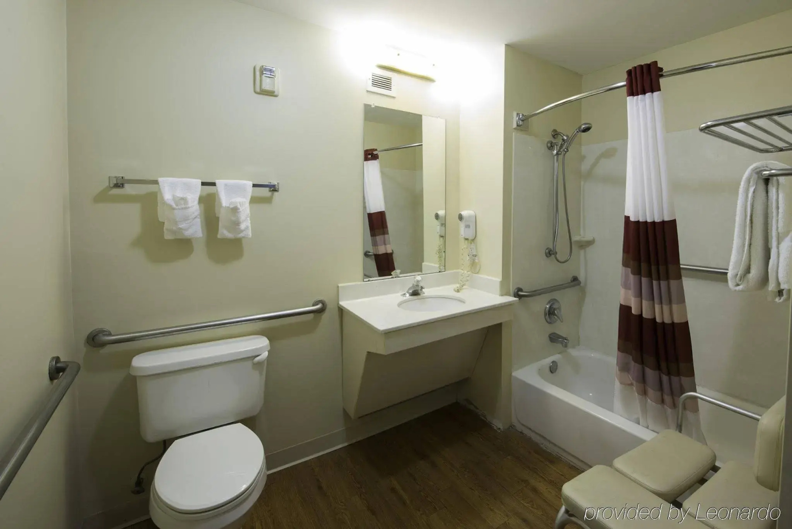Red Roof Inn & Suites Savannah Airport
