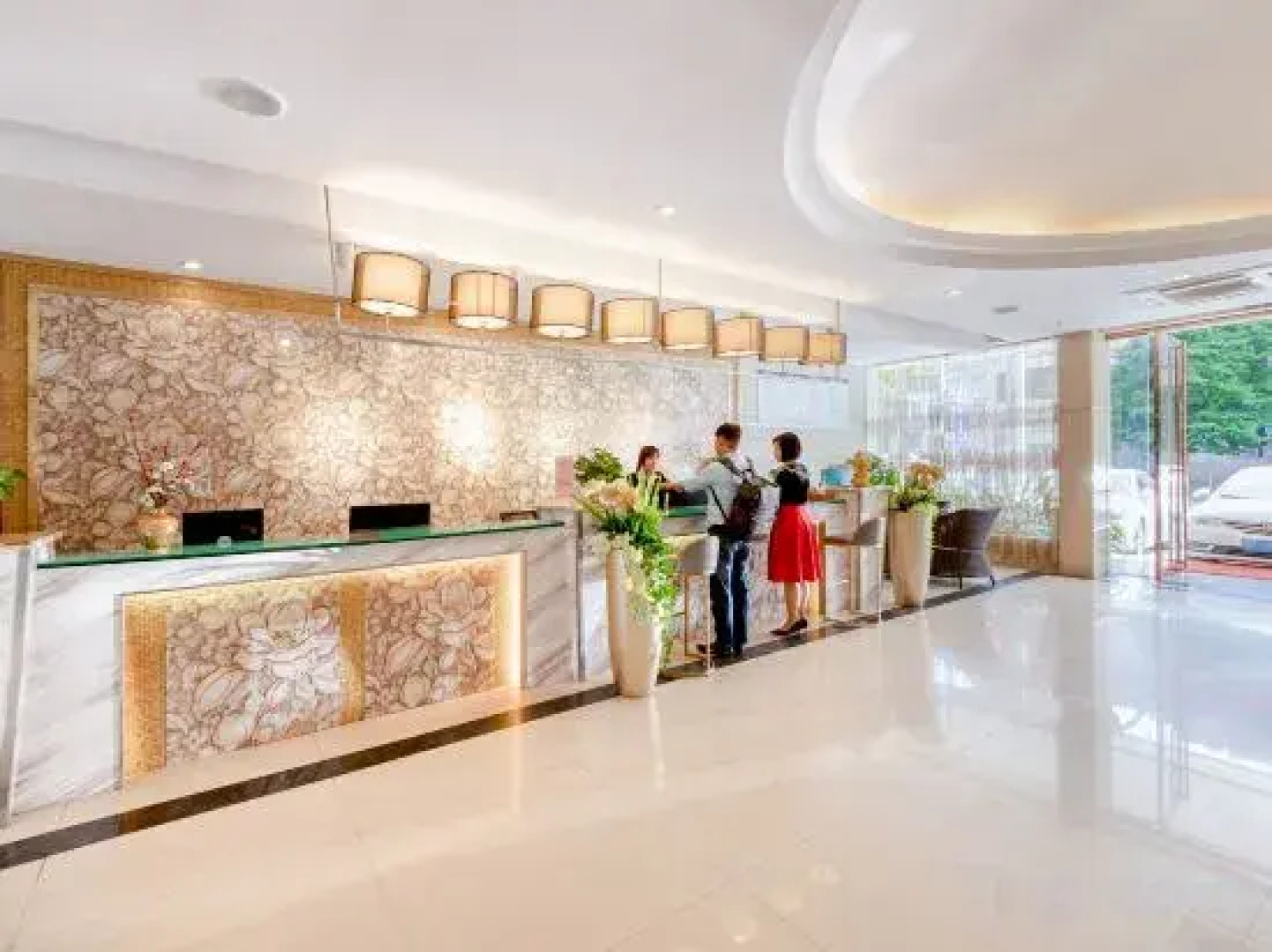 Wuzhou Business Hotel Beiliu