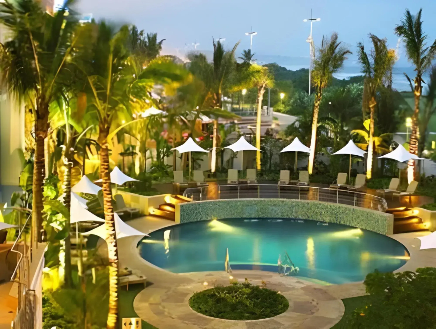 Suncoast Hotel & Towers