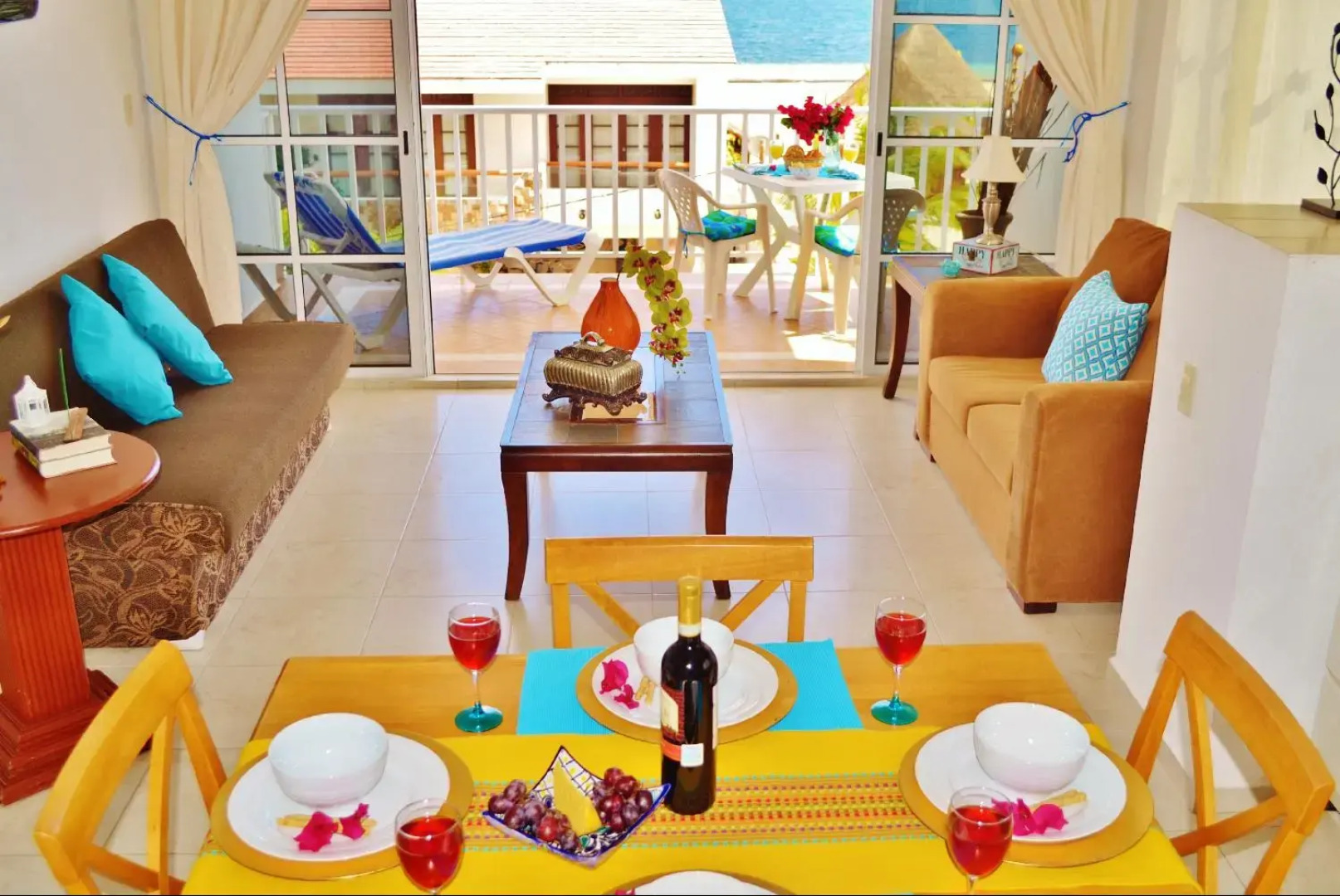 Corales Suites