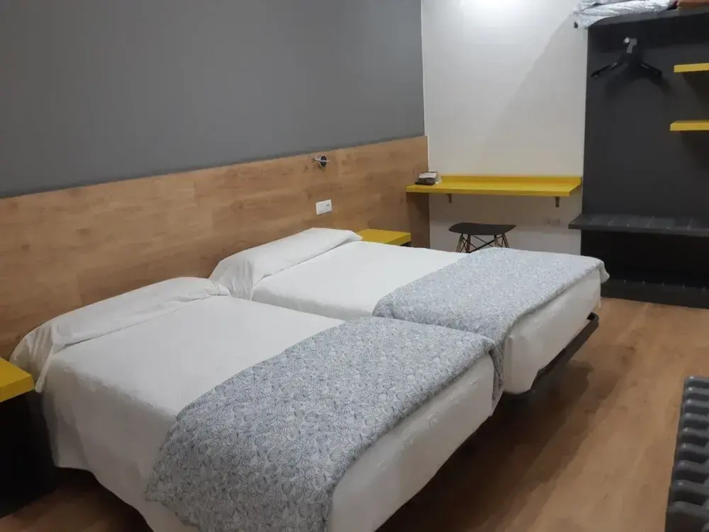 Hostal Restaurante Lugano