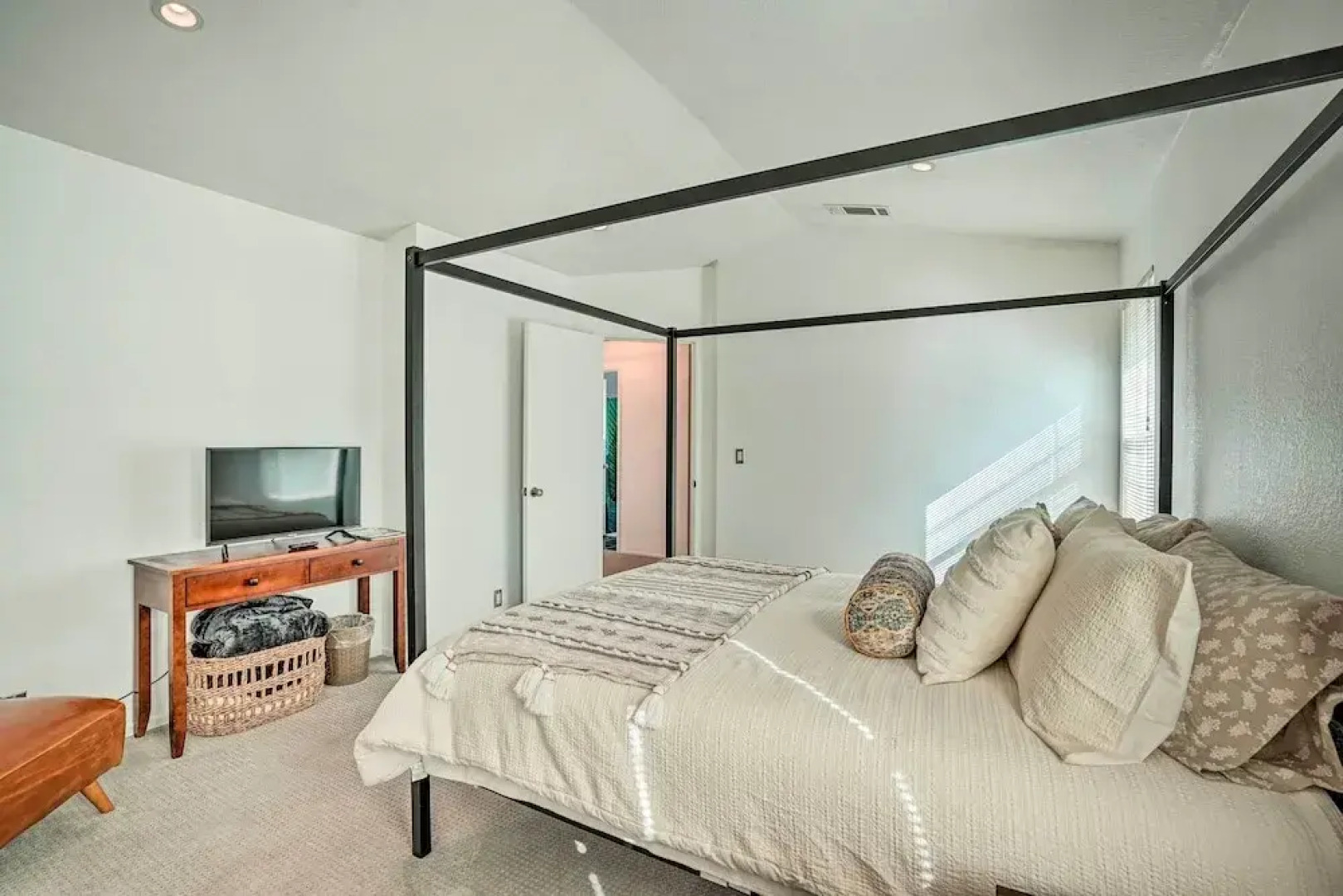 Bay Area Home Rental Near Six Flags + Napa Valley!