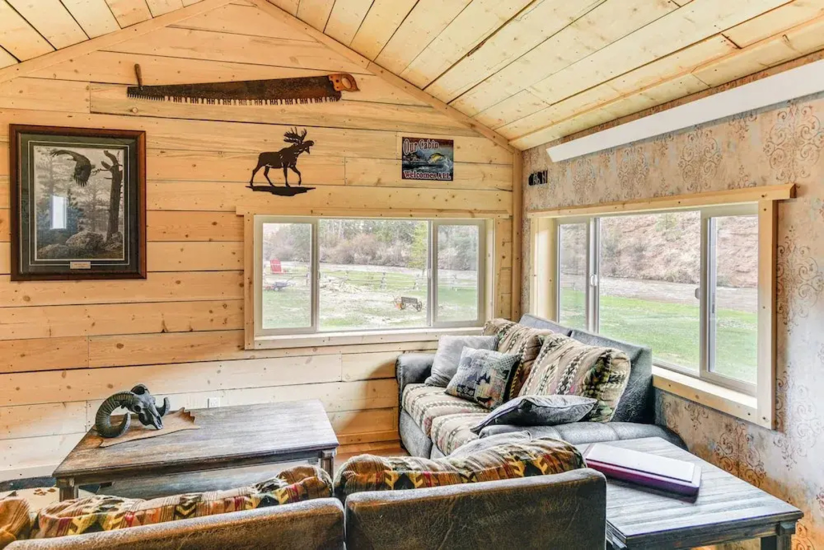 Fishing & Views: 'river Paradise' in Dubois!