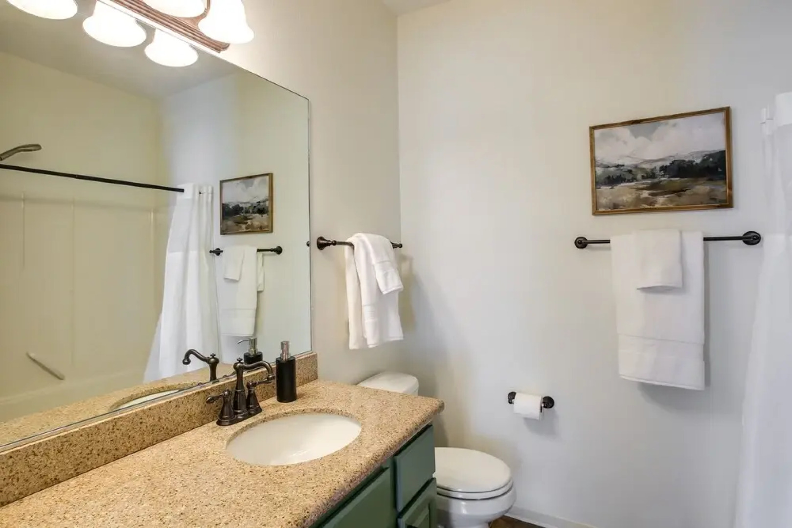 Coeur Dalene Condo Rental: 4 Mi to Lake Hayden!