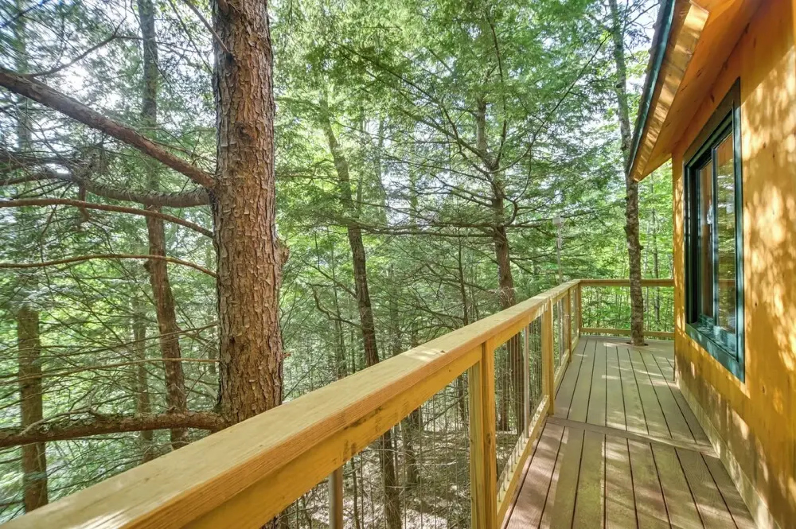 Tree House w/ Hot Tub: Near Sunday River Resort!