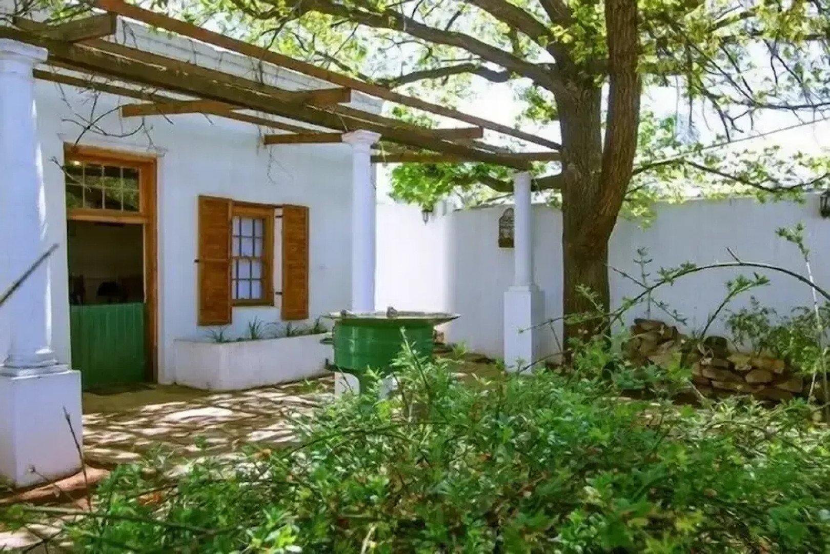 The Barracks Apartments