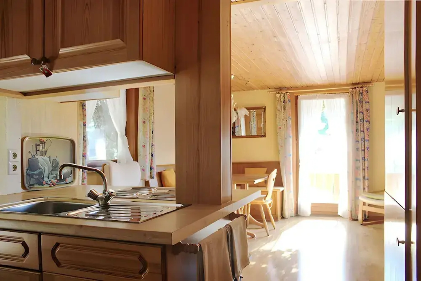 Room-small Holiday Cottage Ivy