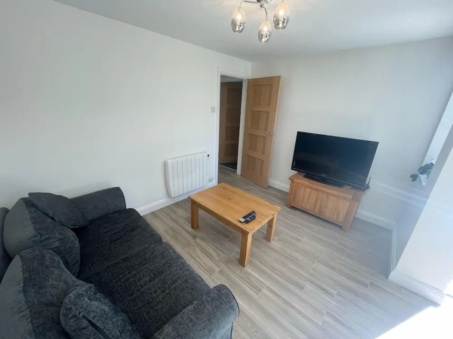 Beautiful Private Detached 1-bed Bungalow